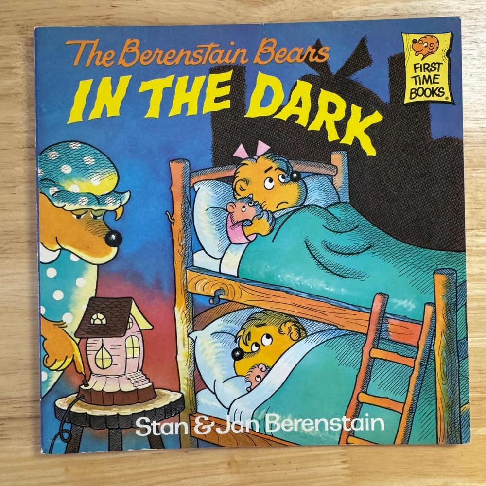 The Berenstain Bears In The Dark First Time Book Stan Jan Berenstain 1982‎